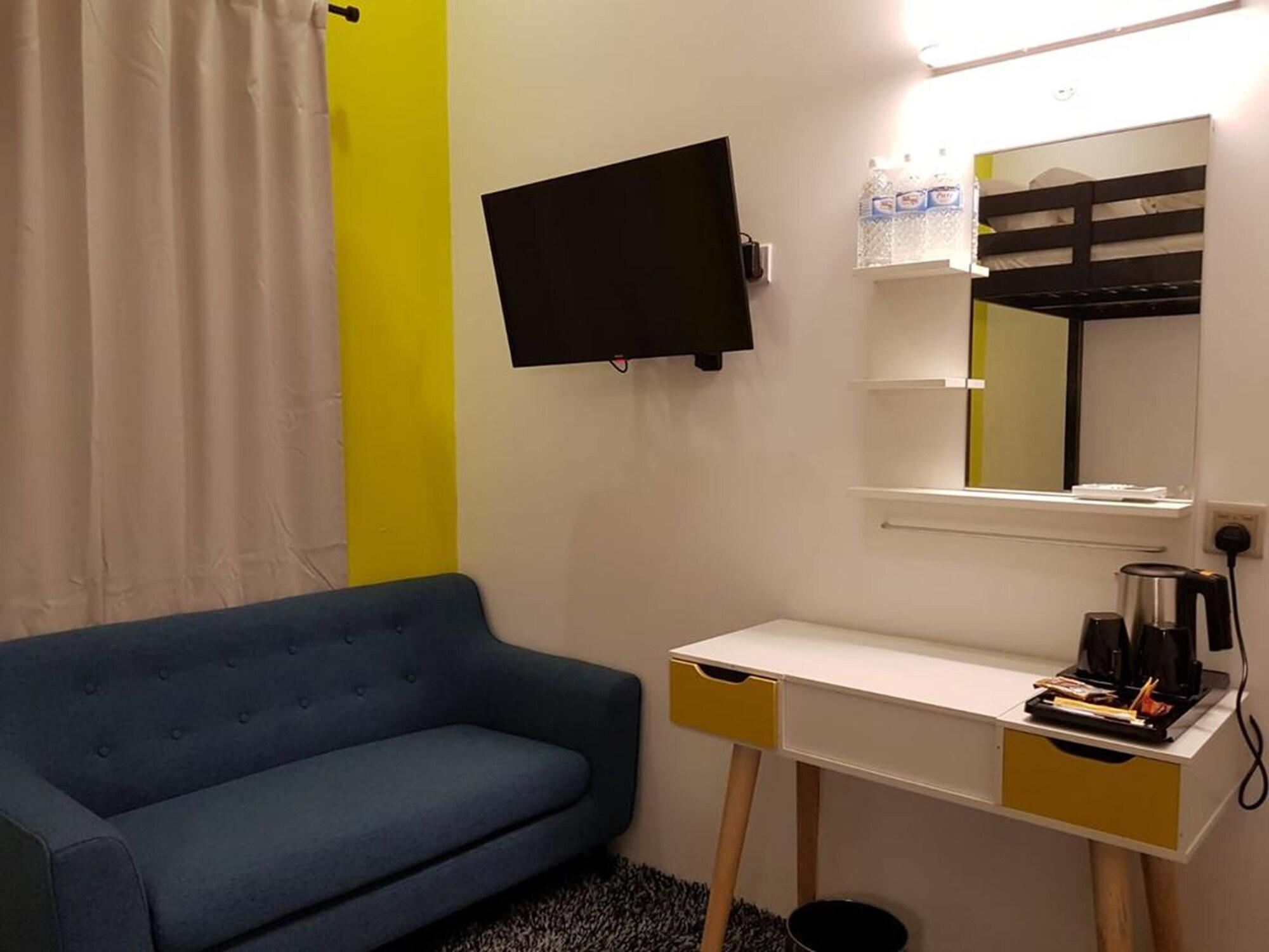 Deluxe Family Room